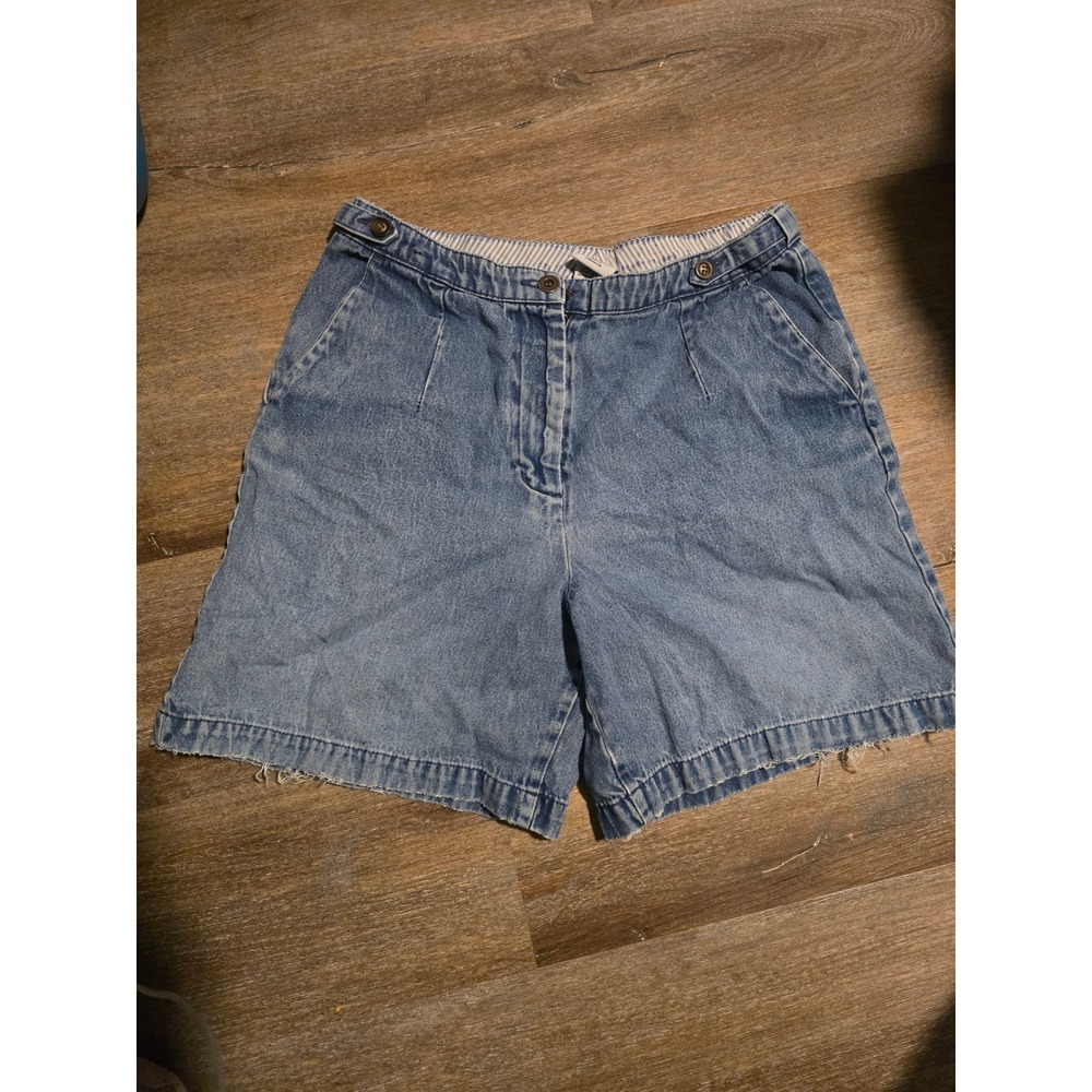 Westbound Womens Vintage High Waisted Denim Shorts Blue Pleated Size 8 Cotton